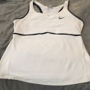 Women’s Nike shirt